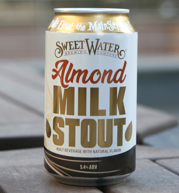 Sweetwater Almond Milk Stout (스윗워터 아몬드 밀크 스타우트) 5.4