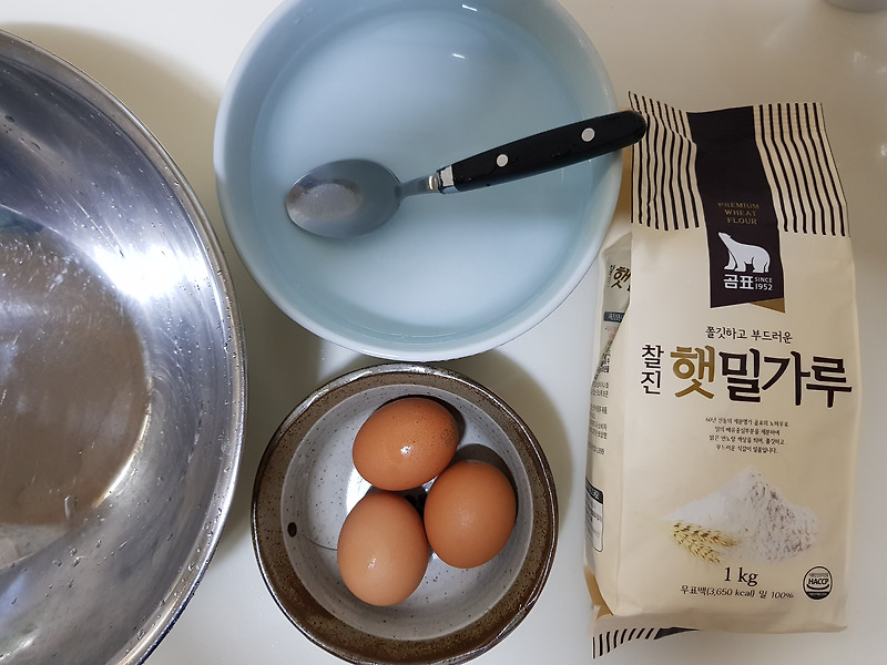 수제비 반죽..