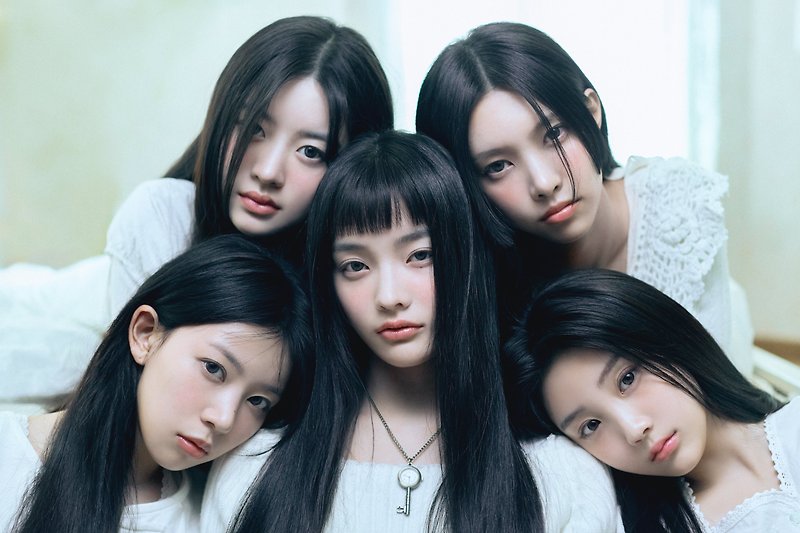 [아일릿 데뷔 쇼케이스] ILLIT ‘SUPER REAL ME’ Debut Showcase [블루스퀘어 마스터카드홀]