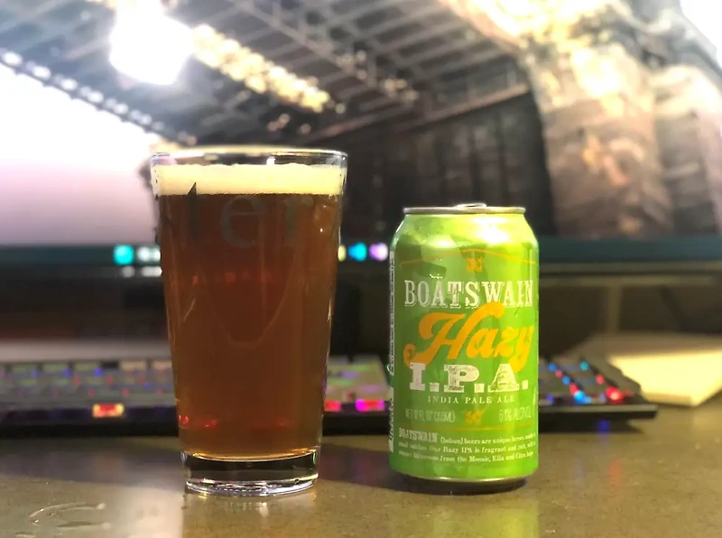 [비어로그] Boatswain Hazy IPA Rhinelander Brewing Co.