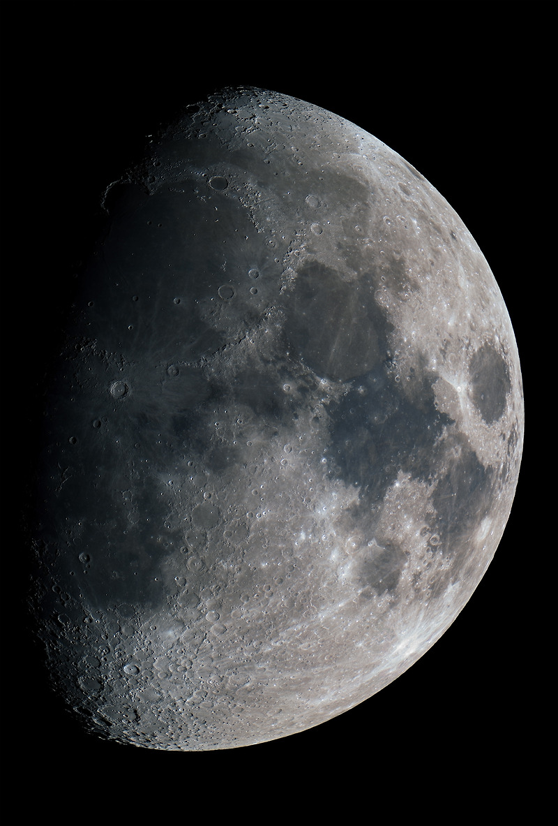 Moon(72.8%)