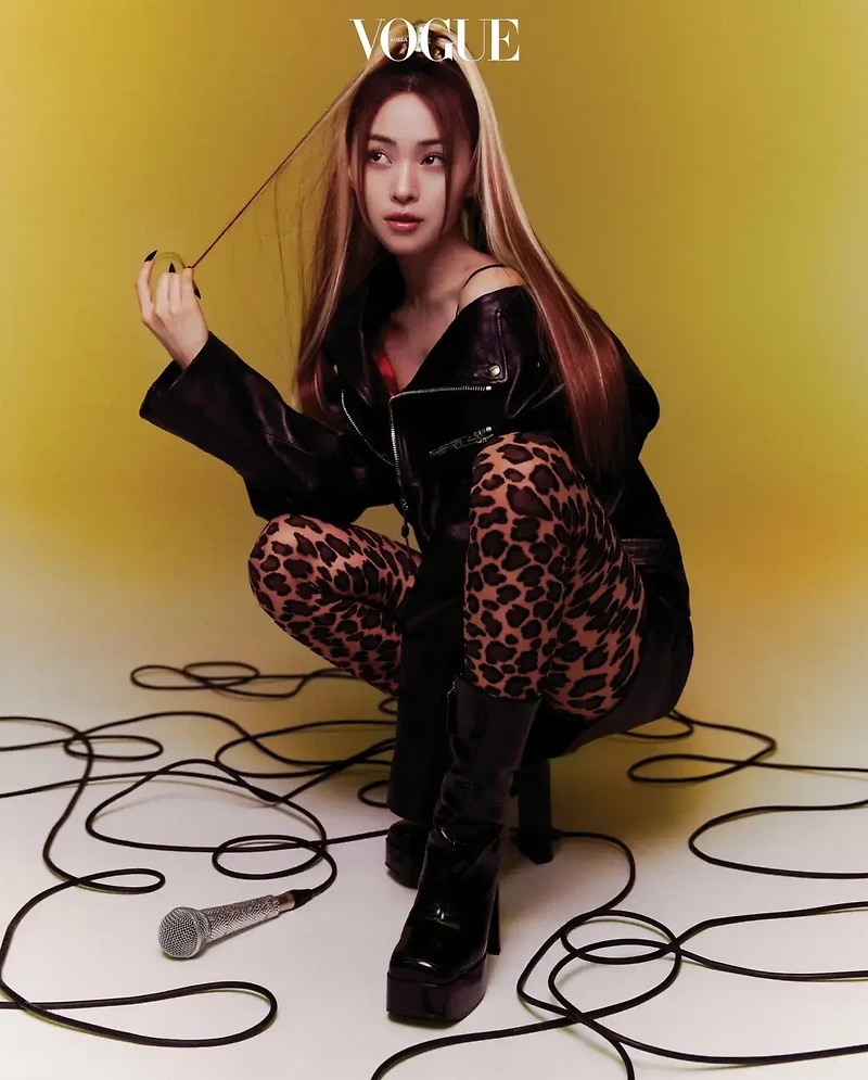 있지 Itzy 류진 VOGUE KOREA 보그 코리아 4월호 화보 인터뷰