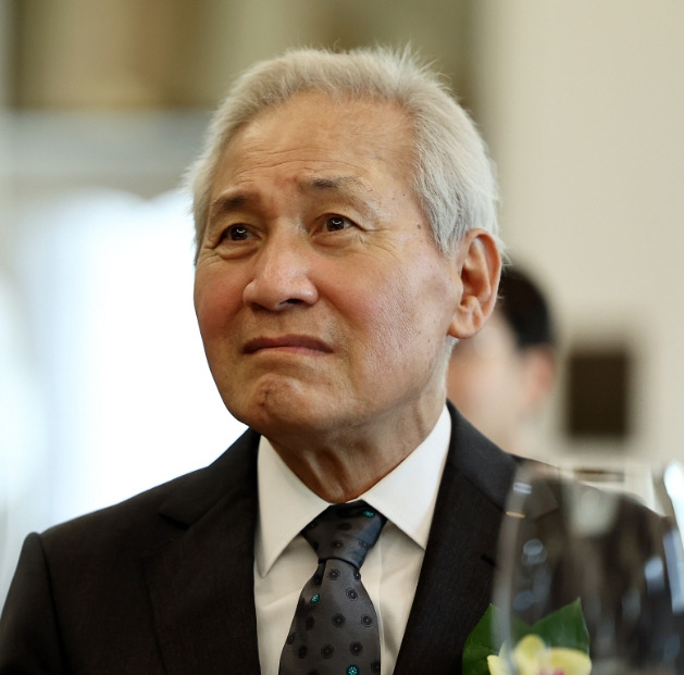배우 안성기 혈액암 투병 중 안타까운 근황