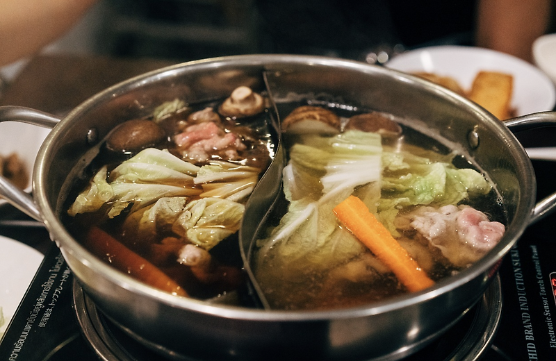 훠궈 - 중국식 샤부샤부 전통요리