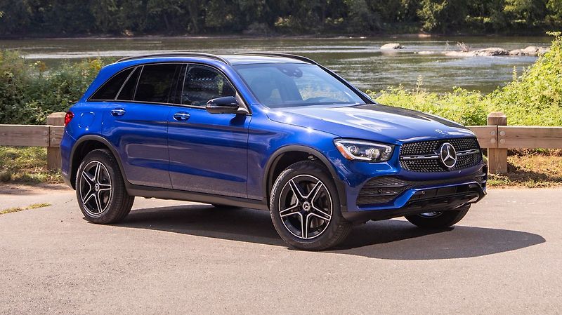 2021 벤츠 glc300 4matic 연비와 가격 및 제원 알아봅시다