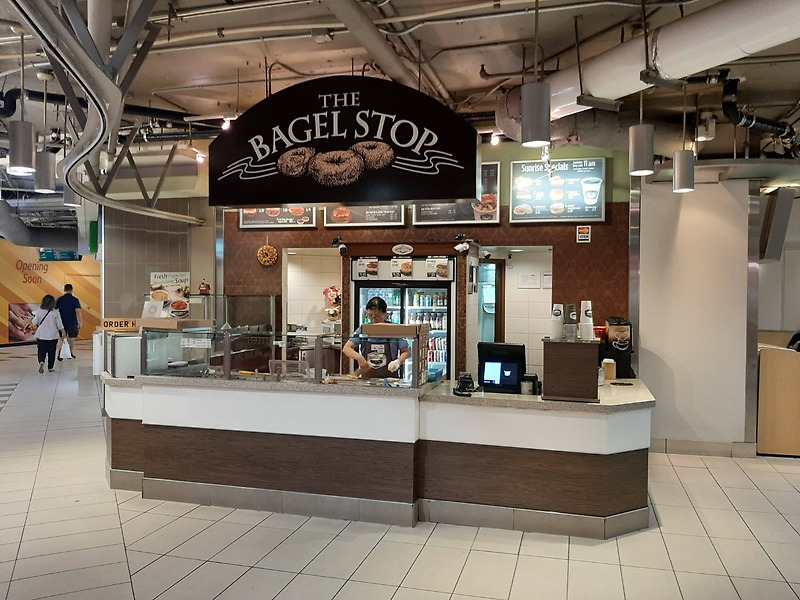 THE BAGEL STOP 이란?