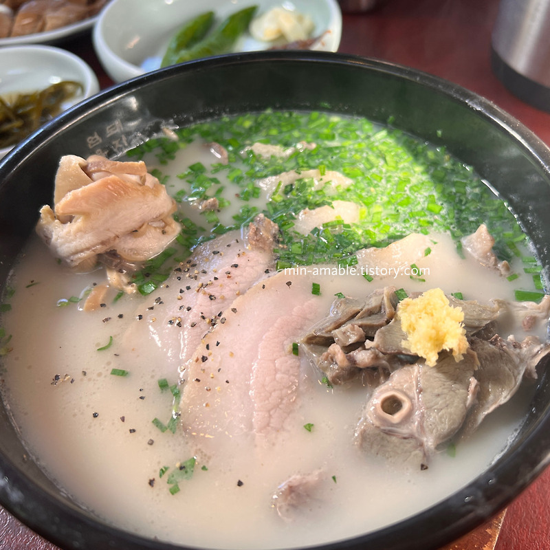 부산 여행 2일차 - 부산 돼지국밥 찐맛집 엄용백 돼지국밥 (내돈내산)