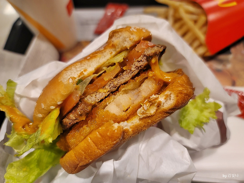 맥도날드 슈비버거 세트 가격 올랐지만 맛있네 feat.칼로리는 잊자
