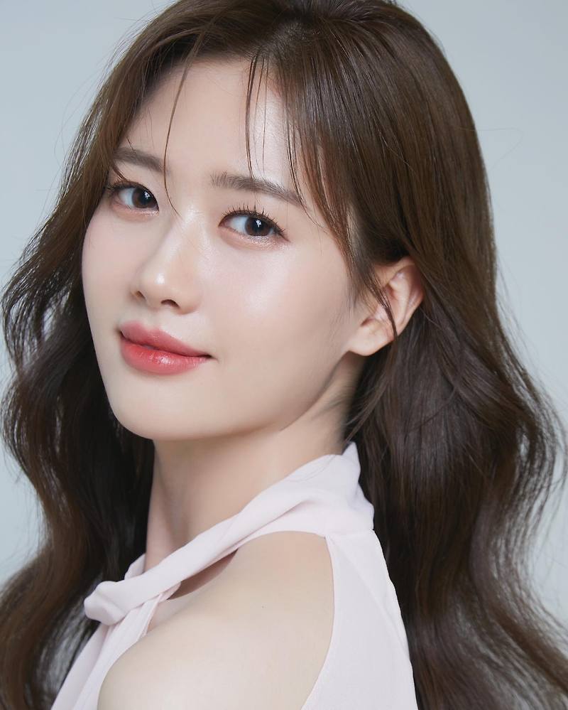 <b>국회의장</b> <b>김형오</b> 의원 프로필, MBN 개표방송 박진아 아나운서... 