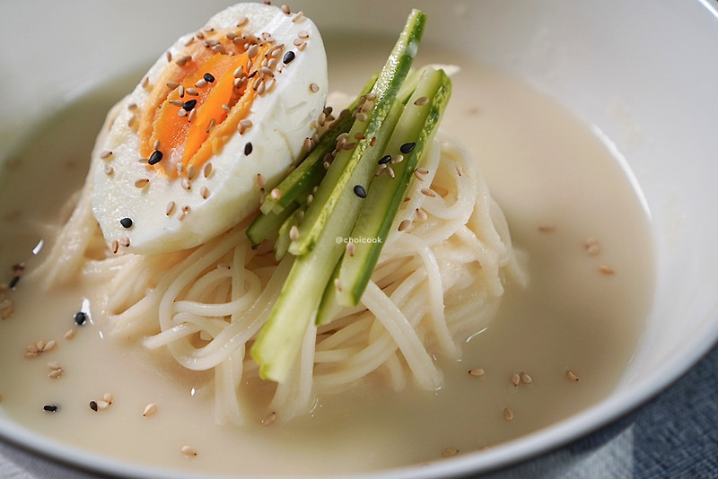 여름별미 콩국수 맛있게 만드는 방법 더 고소한 콩물 비법 두 가지!