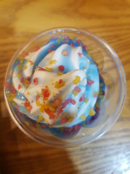 좀좀이의 여행 :: 버거킹 신메뉴 팝핑캔디 선데 아이스크림