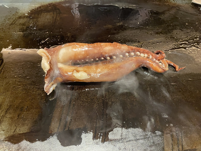 일본 직장인의 위로, 몬자야끼의 맛을 느끼다