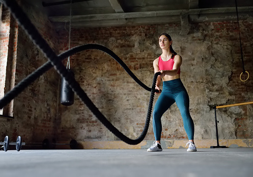 고강도 인터벌 트레이닝(Hiit)에 대한 설명과 크로스핏과의 차이점, 입문하는 법 - Mz 취미 모음집