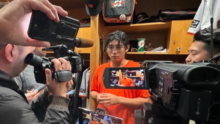 MLB 첫 <b>홈런</b> <b>이정후</b> 선수 인터뷰