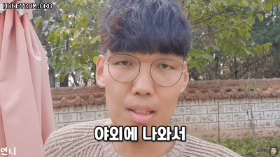 아빠 장난에 화가 난 딸 - 꾸르