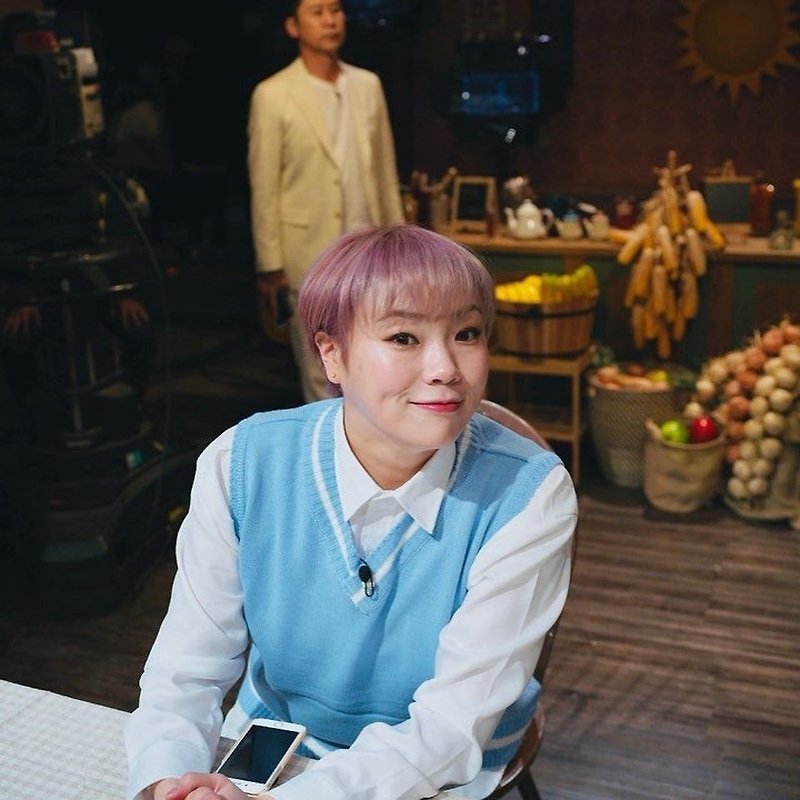 피오가 본인 카메라로 찍어준 느낌 좋은 연예인 사진들 - 꾸르