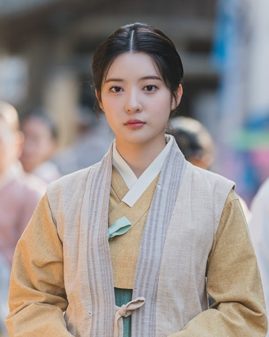 아역배우 출신 누나 미모  - 꾸르