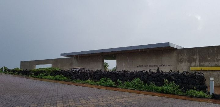 노출 콘크리트 건축을 대중화 시킨 건축가 - 꾸르
