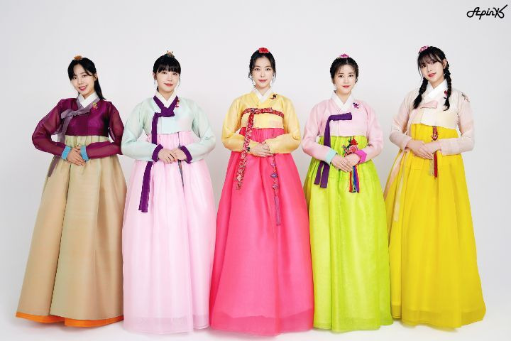 설날맞이 한복입은 에이핑크 - 꾸르