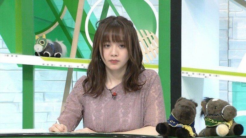 일본에서 제일 인기 많은 여자 아나운서 - 꾸르
