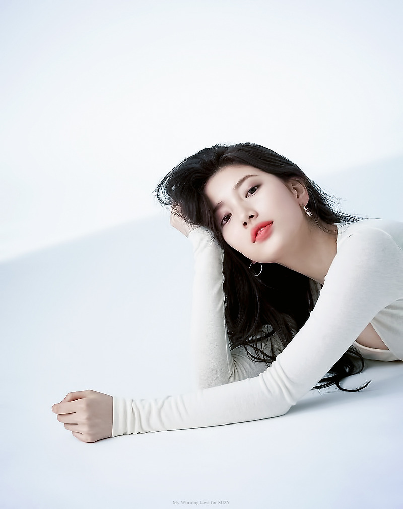 마르끌레르 화보 속 수지 미모 - 꾸르