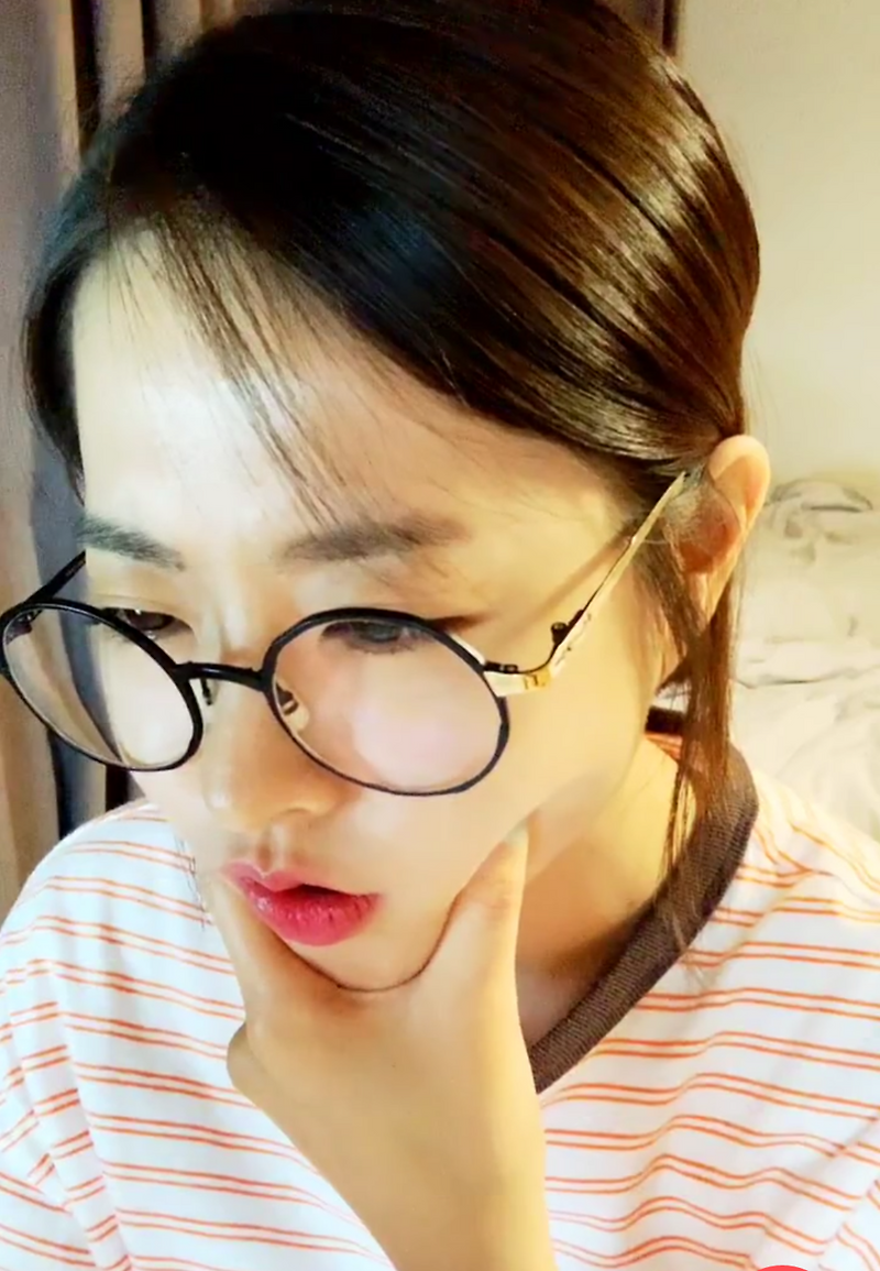 답변 생각중일 때 박보영 - 꾸르