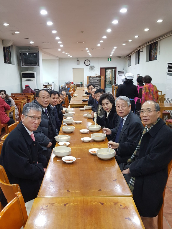 은혜광성교회 장로님들