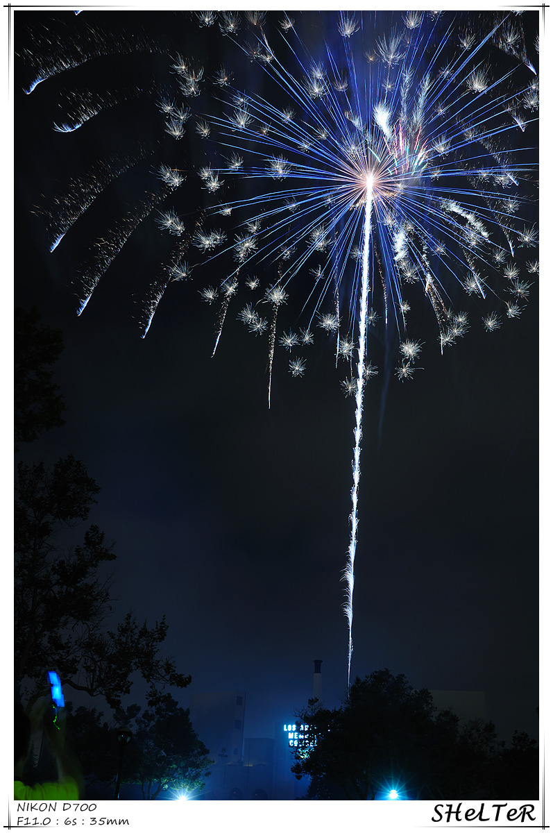 100704 Fireworks Exposition Park, Los Angeles, CA I