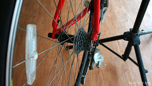 자전거 바퀴(휠셋)의 분리와 장착