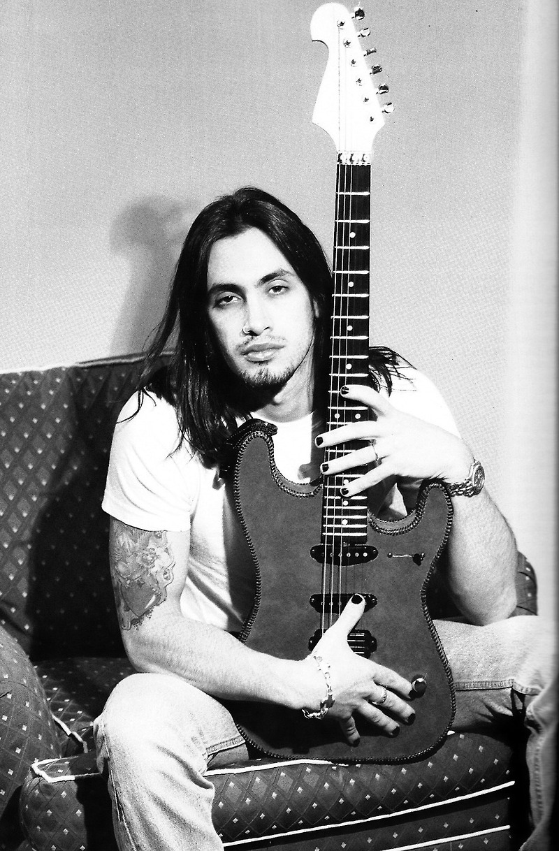 天才ギタリスト　ヌーノ・ベッテンコート　増補版/NUNO BETTENCOURT 天才ギタリスト ヌーノ・ベッテンコート 増補改訂版 シンコー