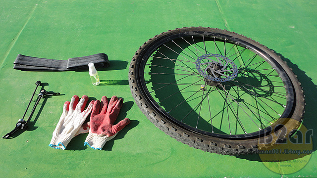 b2ar's - 자전거 자가수리를 위한 자전거 튜브 선택과 교체방법
