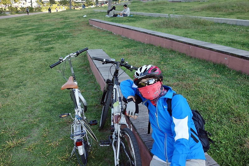 하루 16km 자전거