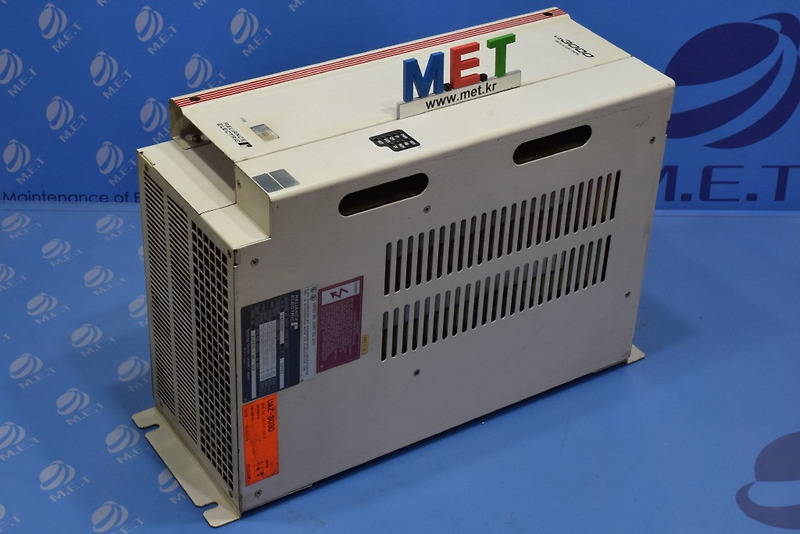 RELIANCE/VZ3000 DIGITAL AC SERVO CONTROL/UAZ3030