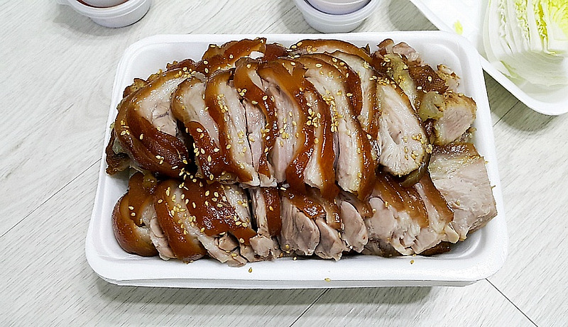 장수왕족발, 가락동 족발과 막국수
