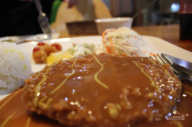 안동 정하동 돈까스 카페 Cafe