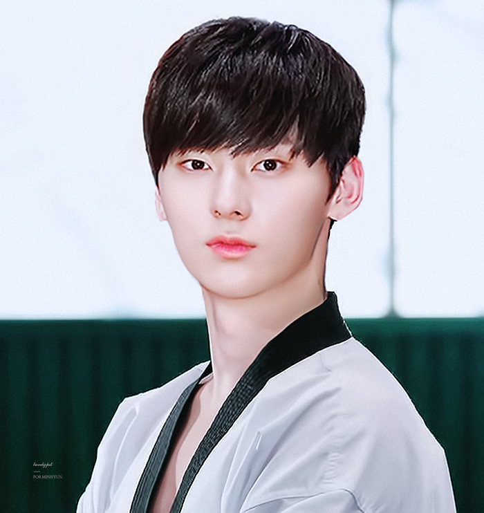 태권도 도복 황민현 합성