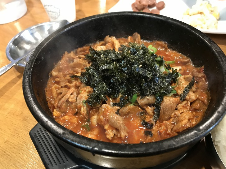 안동 진성식당 레전드 메뉴 발견! 돌솥제육 곱배기