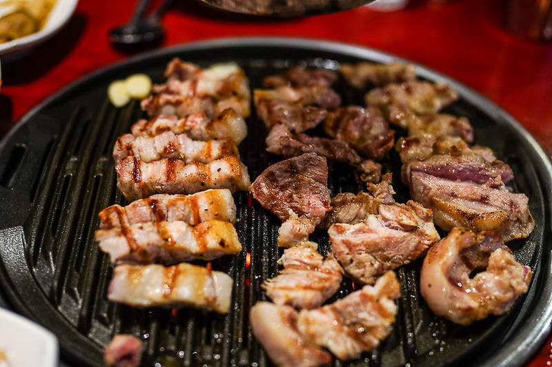 [종각역맛집] 양연화로 - 고기를 직접구워주는 숙성육 고기집 | 고독검객의 일상