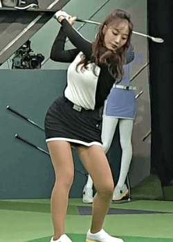 아나운서 박신영 아나운서 라이브레슨 70 (191105) 움짤.gif