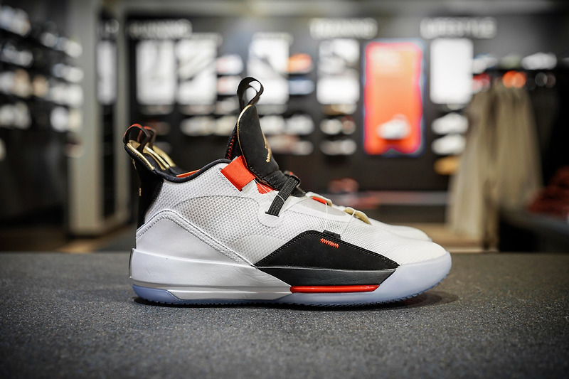 Jordan 33 flight 3 bianche on sale