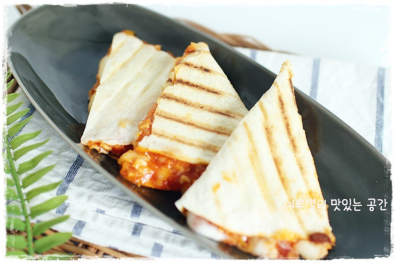 치킨 남았을 때 치킨퀘사디아 만드는법