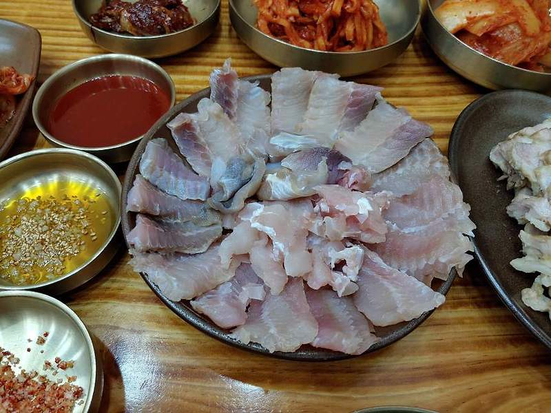 [목포] 홍어 삼합 맛집 '인동주마을'