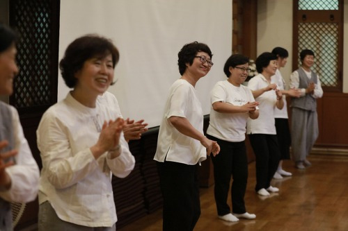 “어떻게 하면 행복할 수 있을까요?” / 법륜스님의 하루 즉문즉설 20180827
