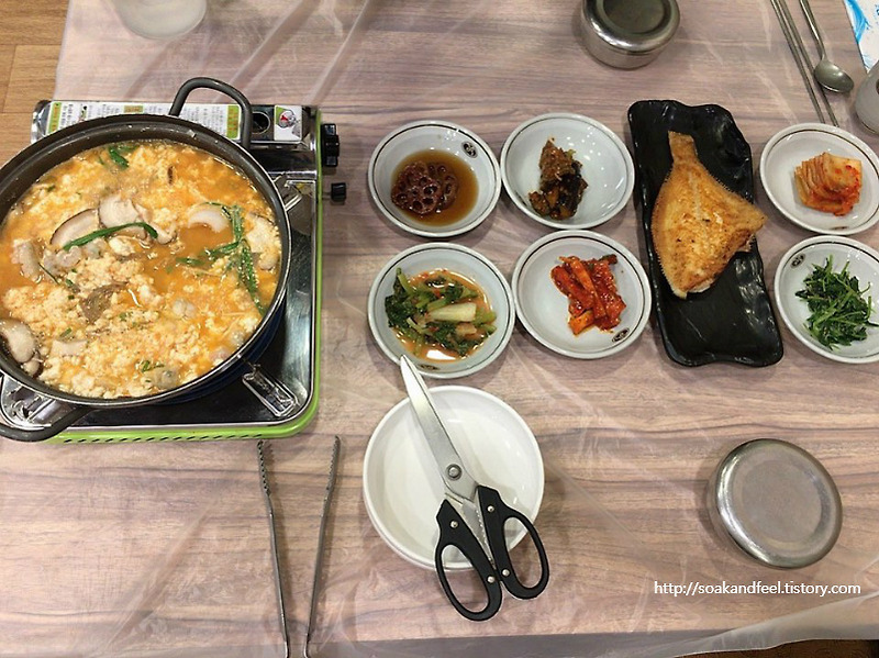 경북 울진 덕구온천 근처 집밥같은 맛집 '옛골' 두부전골 추천