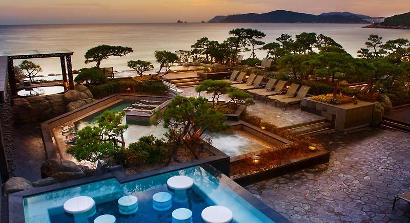 Top best hotels in Busan in Korea for summer vacation.