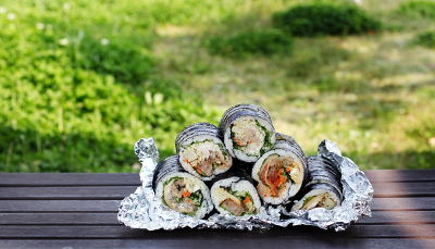 김밥꿈 김밥마는꿈 김밥먹는꿈 김밥싸는꿈 김밥받는꿈 해몽 풀이