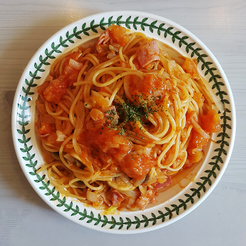 [요리 레시피]수제 토마토 소스를 이용하여 토마토 스파게티 만드는 방법