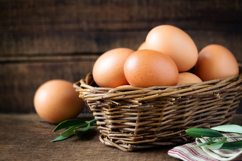 흰자 계란 칼로리와 노른자 계란 칼로리는 어느 쪽이 높을까?