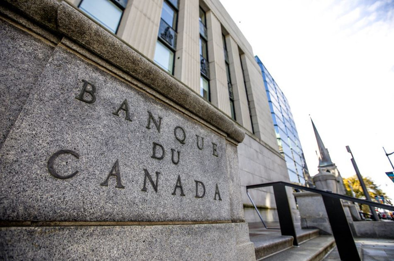 캐나다 은행(Bank of Canada), 경기 침체에 따라 금리를 일시 중지