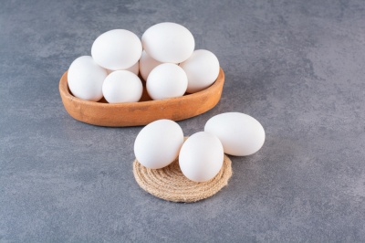 계란의 효능 10가지 및 부작용 - 삶의 균형을 위한 일상생활 심리정보
